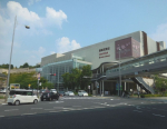 阪急西宮ガーデンズの駐車場は駐車後最初の1時間、別館は2時間無料となります