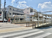 京福電鉄嵐山線「嵐電天神川」駅徒歩7分。
